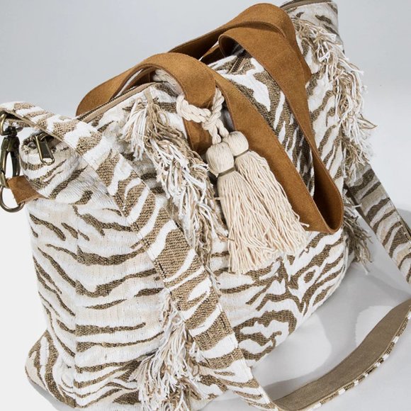 Handmade Tiger Motif Bag - Picture 11 of 16